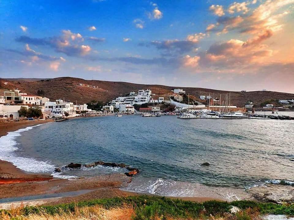 Villa Mariza Kíthnos Exteriör bild